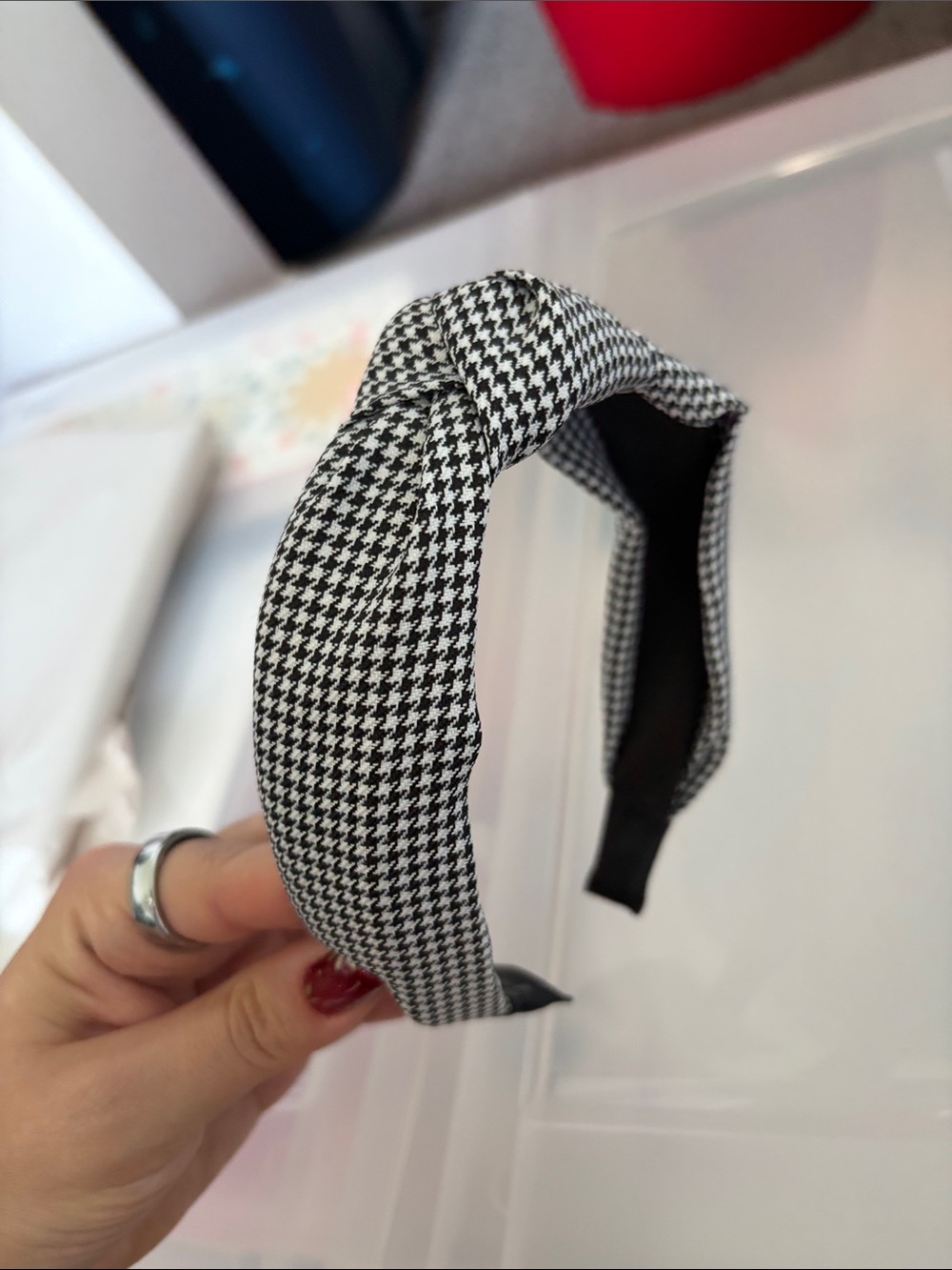 Black & White Houndstooth Knotted Headband - Women Accessories